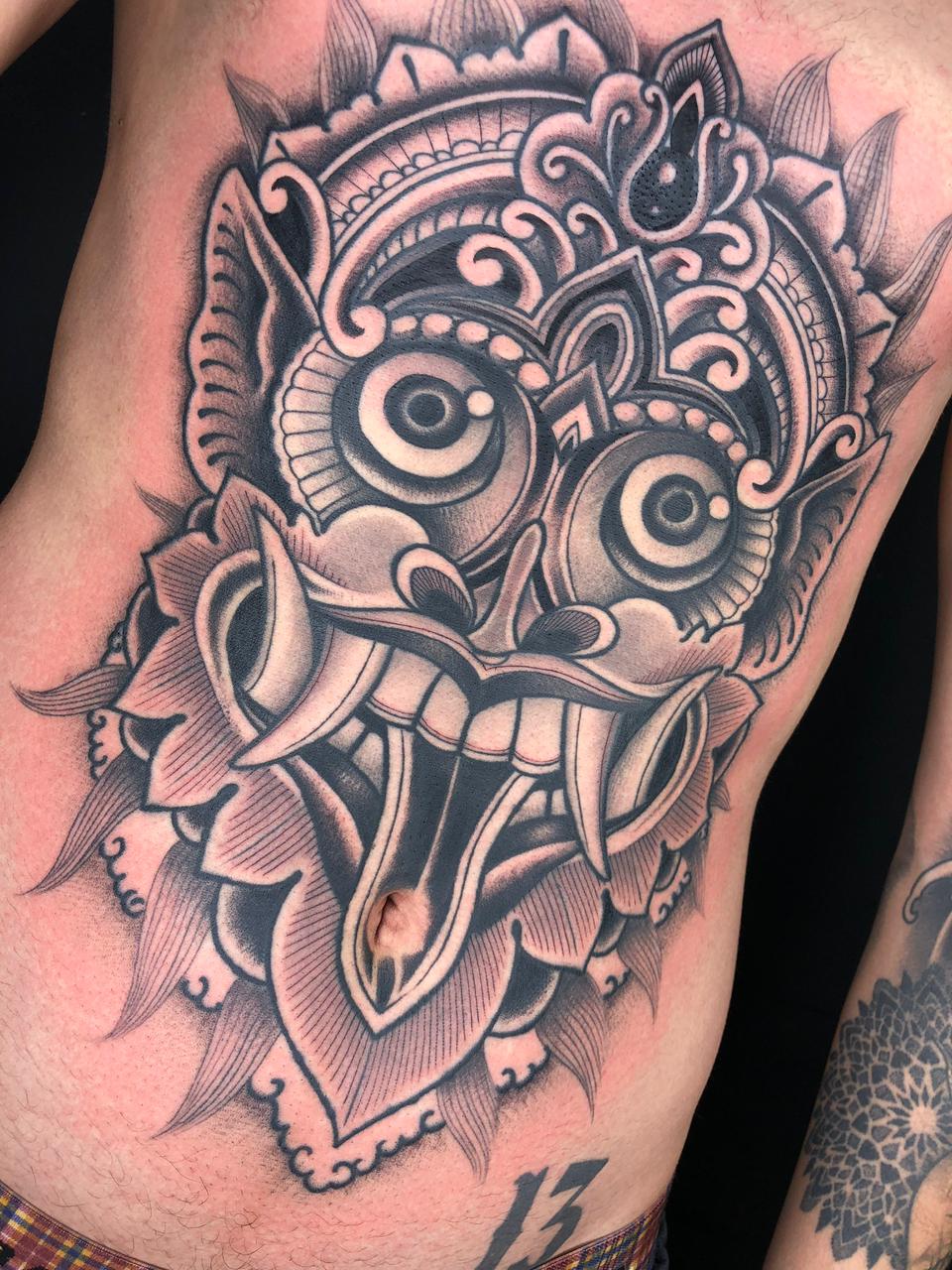 Mandala Clássica — Renan Teixeira